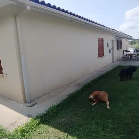 Quarto em Acomodações Particulares à St Sulpice Boudy